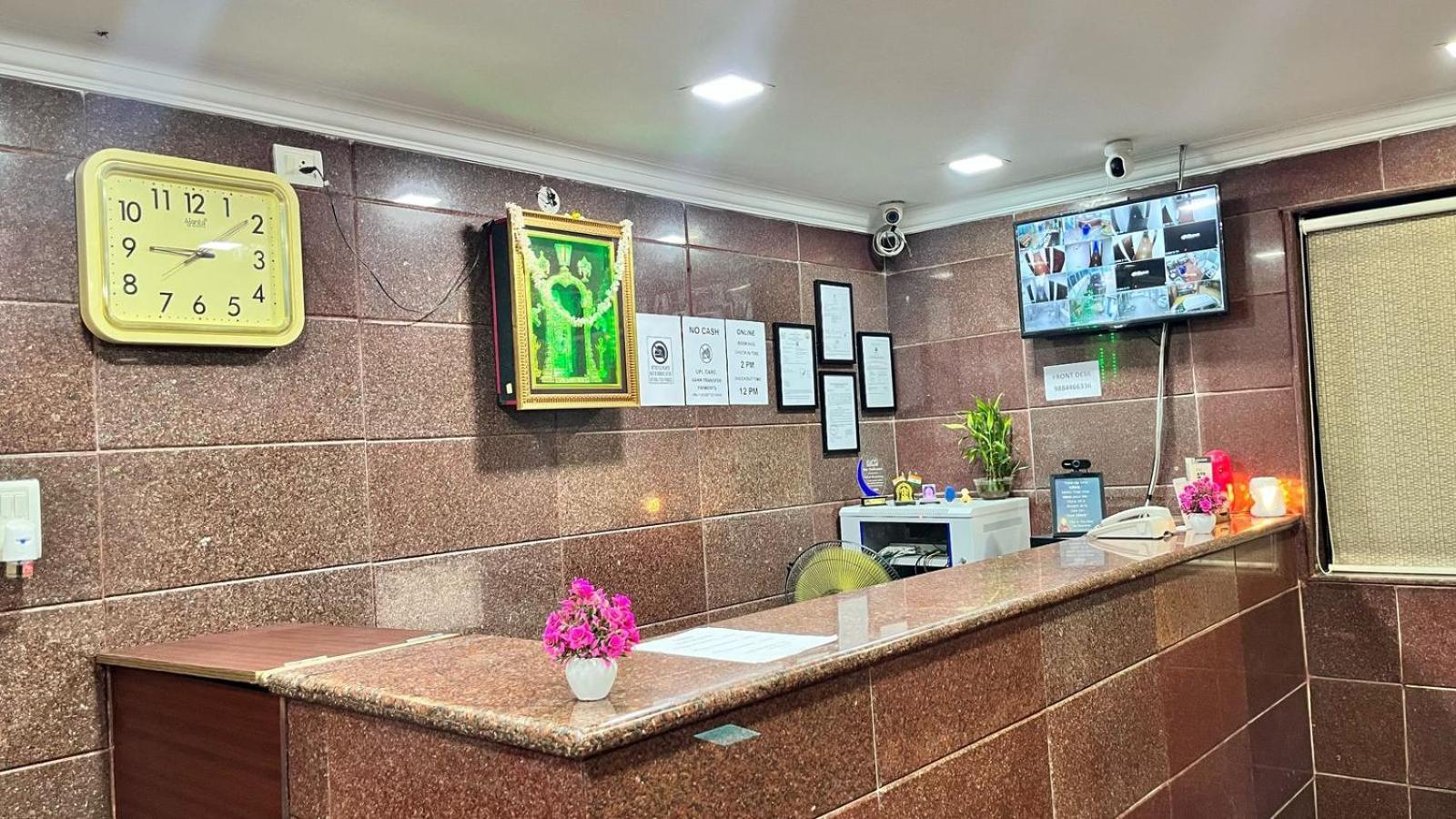 Comfort Park Inn Ченнаї Екстер'єр фото